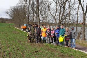 Ovocná alej v obci Plenkovice (ATCZ142-klimatická zeleň)